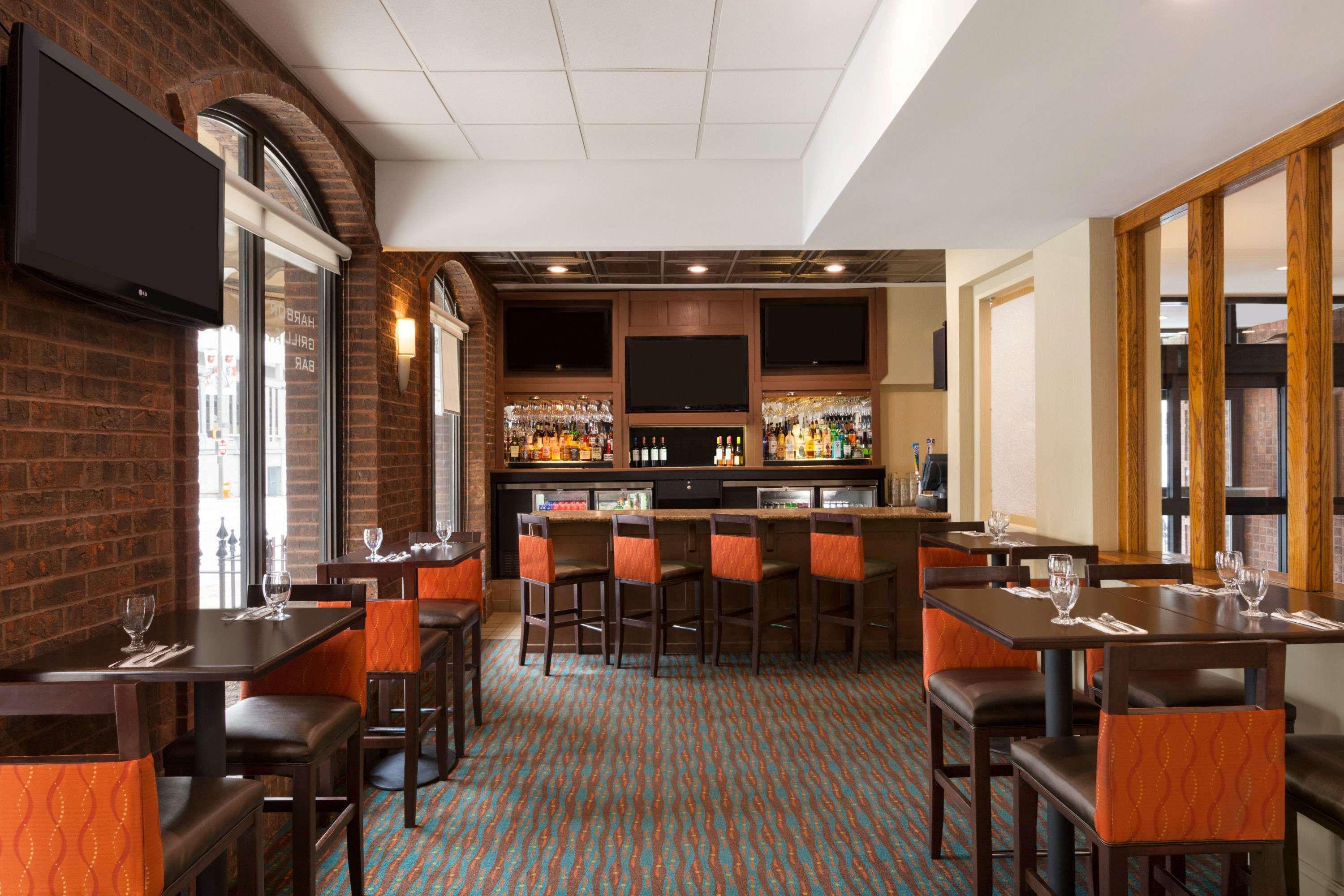 Days Inn By Wyndham Baltimore Inner Harbor Экстерьер фото
